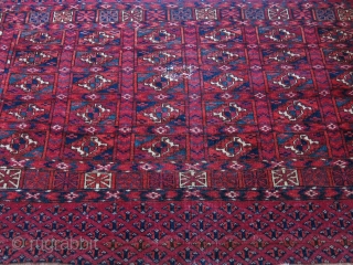 Turkmen Tekke chuval. Size: 109 cm x 67 cm (42.9" x 26.3"). It has a small patching in  the center as can be seen in the photos.     