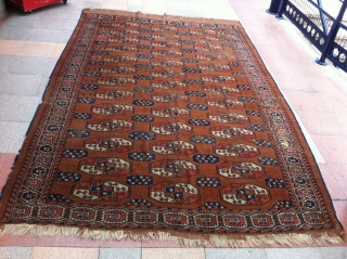 A C gul Main Carpet from CA , 
Circa : Second half of 19th ( ! ? )
Good colors .
Condition : As you see .
Size : 296x188ccm      