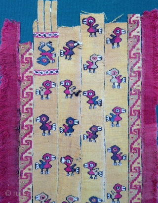 September Sale : Very cute Pre-colombian EARLY Textile frags ! 
Great colors .
Size : 55x18cm                  