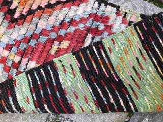 Balkan rug, 1900
90x45cm                              