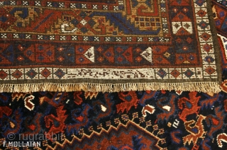 Beautiful Signed Antique Persian Khamse Rug, ca. 1900,

200 × 145 cm (6' 6" × 4' 9"),

Sign/Firma: ....1307                