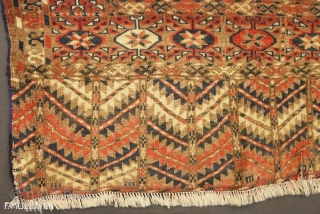 Antique Turkmen Bukhara Antique Rug, ca. 1920,
261 × 185 cm (8' 6" × 6' 0")                  