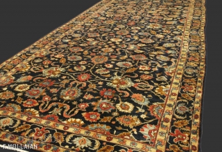 Beautiful Antique Persian Saruk Mohajeran Gallery Size Carpet, ca. 1900

423 × 220 cm (13' 10" × 7' 2")               