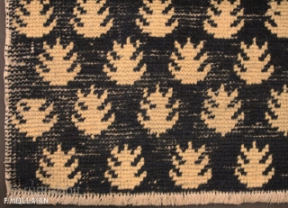 Lovely Antique Tibetan Rug, 1950-1970,

142 × 82 cm (4' 7" × 2' 8")

                    
