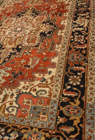 Beautiful Antique Persian Heriz Carpet, ca. 1900
300 × 210 cm (9' 10" × 6' 10")

Extra EU citizens/UE Companies: €1,631.15              