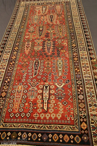 Beautiful Antique Caucasian Runner Shirvan, ca. 1880,
225 × 106 cm (7' 4" × 3' 5")


Extra EU citizens/UE Companies: €4,016.39

              