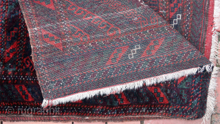 Sistan Baluch Khorgin Faces-- approx 29 × 30” 

Classic Sistan Khorgin faces with diamond medallion and piled side “bridges.” Thick and lustrous wool.

Ex James Douglas personal collection. Mr. Douglas was a scholar  ...