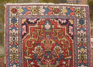 Saveh area. 2 ft 6 inches by 4 ft 0 inches. For you Hamadan village ID fanatics-- I think the weave belies the locus. Compare the back with the Pomegranate  rug.  ...