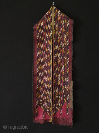 Turkmen silk embroidered chirpy collar. 

Size: 4 inches - 10.5 cm wide and 52 inches - 132 cm long.              