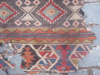 Central Anatolian Fragment kilim.125x100cm                             