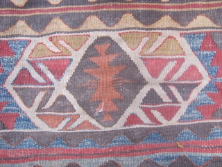 Central Anatolian Fragment kilim.125x100cm                             