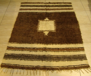 20th century Siirt Blanket/Kilim
172cm x 123cm
5ft 7 23/32 inch x 4ft 27/64 inch                    