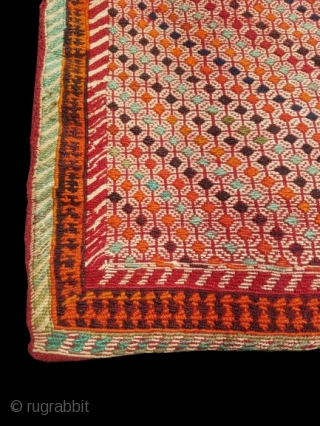 Beautiful Flat woven Qashqai khorjin.Contact for more info and price.                       