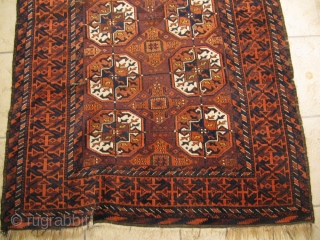 Antique Baluch rug with Tekke Guls. Size: ca 197cm x 102cm / 6'5''ft x 3'4''ft                  