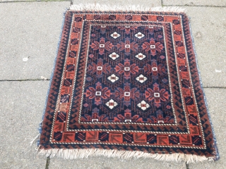 Antique Baluch Mina Khani bagface, Very nice collector´s item, size: 72x66cm / 2'3''ft x 2'1''ft                  