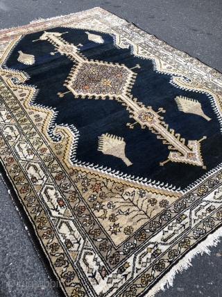 Antique Persian Malayer rug, size 225x155cm / 7'4''ft by 5'1''ft, very nice navy blue field.                  