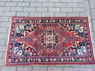 Beautiful small Persian Bidjar rug in good condition, age: circa 1920 , size: ca 135cm x 80cm/ 4'5''ft x 2'7''ft             