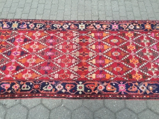 Antique Caucasian Karabagh runner, age: circa 1910, good condition, size: ca. 410x110cm / 13'5''ft x 3'6''ft  www.najib.de               