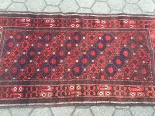 Antique Baluch rug, size: ca. 200x97cm / 6'5''ft x 3'2''ft www.najib.de                      