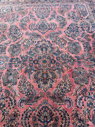 Antique Persian Sarough rug or so called “American Saruk“. Size circa 415x310cm / 13’6ft by 10’2ft http://www.najib.de / telephone / WhatsApp: +491778850135           