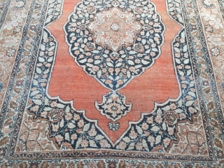 Fine antique Persian Tabriz Haji Jalili rug, size: ca. 175x125cm / 5'8''ft x 4'1''ft Age: 19th century. Some light wear in the field, www.najib.de
         