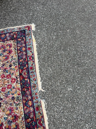 A highly decorative antique Persian Kirman carpet, oversize: 605x360cm / 19’9ft by 11’9ft  http://www.najib.de                  