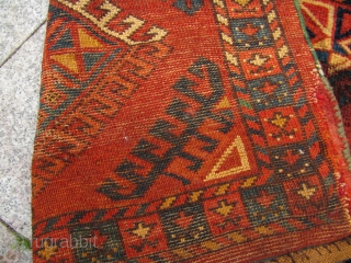 Antique Turkmen Ersari Torba from the Amu Darya region , Central Asia. 19th century. Very nice collector´s piece with a lovely border and beautiful green , blue and yellow. Little fire damage  ...