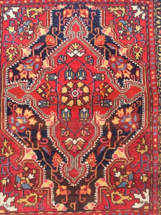 Lovely small antique Persian Malayer poshti, size: ca. 75x60cm                        