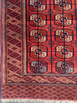 A lovely small antique Turkmen Tekke rug, age: circa 1910, size: 127x100cm / 4‘2ft by 3‘3ft http://www.najib.de you can also contact us through telephone or Whatsapp: +49 177 8850135    