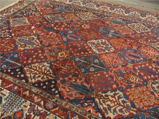 Antique Persian oversize Bakhtiary carpet. Circa 1920. Size: ca. 505x350cm / 16'6'' x 11'5''                   