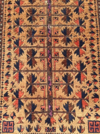 Beautiful antique Baluch prayer rug, size: 140x80cm / 4'6''ft x 2'7''ft www.najib.de                     