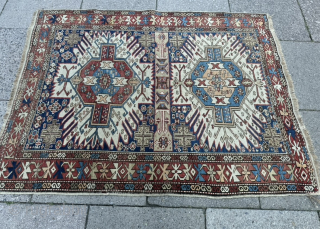 Antique Caucasian Zeywa / Zejwa rug from the East-Caucasus. Beautiful design with 2 large sunburst medallions. Light overall wear and minor corner damage. Size circa 150x117cm / 5‘ft by 3’9ft http://www.najib.de  