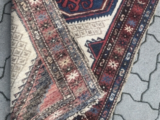 Antique Persian Hamedan runner, nice vintage look. Size: 295x88cm / 9'7''ft by 2'9''ft                    