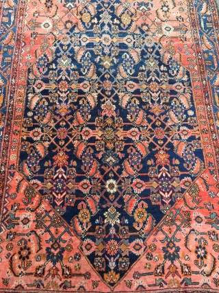 A solid antique Persian Bidjar rug on wool foundation, size: ca. 210x135cm / 6'9''ft x 4'4''ft   www.najib.de              