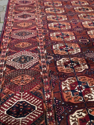 Antique Turkmen Tekke Main carpet, so-called Tekke "Buchara". Size: 330x220cm / 10'8''ft by 7'2''ft. Age: end of the 19th century             