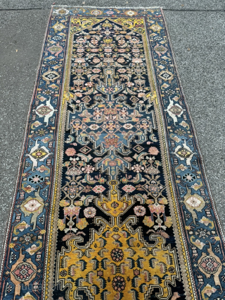 Antique Persian Malayer runner. Size: 495x117cm / 16’3ft by 3’8ft http://www.najib.de                      