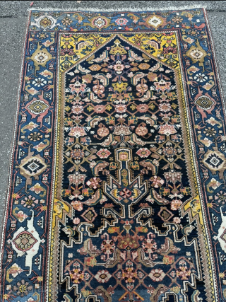 Antique Persian Malayer runner. Size: 495x117cm / 16’3ft by 3’8ft http://www.najib.de                      