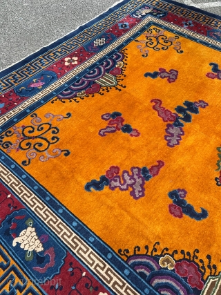 Very decorative antique Chinese carpet, beautiful tangerine field color. Size: ca. 415x320cm / 13’6ft by 10’5ft http://www.najib.de                