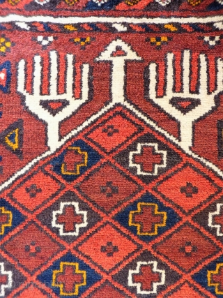 Turkoman Kizil Ayak.  A cute prayer rug with nice wool, full pile and checkered central field. Mint condition with full pile. 122x68cms (A1812020).

Please get in touch or buy this rug online  ...