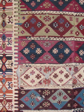 MALATYA KILIM 

5'10X12'8 

NEEDS SOME CARE                           