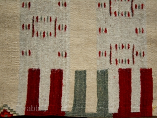 Saddle cover ? Curtain ? cod. 0457. Wool traditional dyes. Berber people. Tunisia or Algeria. Early 20th. century. Very good condition. Cm. 132 x 256 (4'4" x 8'5"). One very similar piece  ...