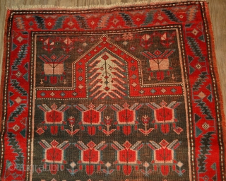 #1B476  Hand made antique Caucasian Karabagh rug 2.10' x 4.11' ( 90cm x 153cm ) C.1890                