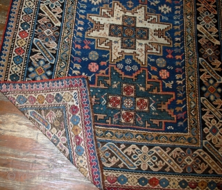 #1B520  Hand made antique Caucasian Chichi rug 3.9' x 6.2' ( 119cm x 189cm ) C.1880s                