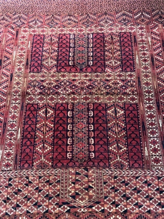 Antique Tekke Turkmen Ensi rug all good colors 

 130x118 cm                      