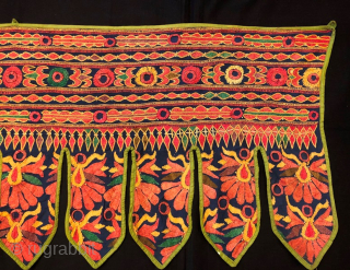 Antique Tacikistan silk embroideri wall hanging decor in good condition 145x48 cm                     