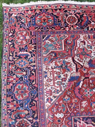 20th. Century Persian Heriz Rug size:245 x 350 cm                        