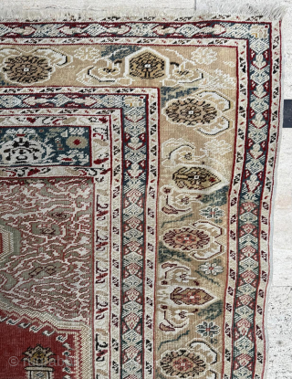 Late of the 19th Century Ghördes Prayer Rug, size 120x170 cm. 

metinrug77@gmail.com                     