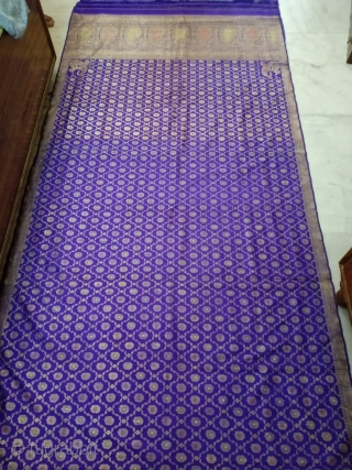 Vintage pitambari sari from Varanasi India of real zari used by the royal family’s in India the size of the sari is 196 inches X 42 inches . The sari is in  ...