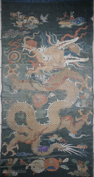 outstanding  complete silk brocade  portiere or door hanging. one old repair in the dragon tail area (see pic). china, kangxi era, around 1700, approx, 70x 200cm.     