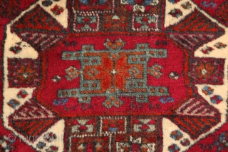 Yuruk "Crivelli" rug, eastern Anatolia, 225x157 cm, ca. 1860-1870. Immaculate condition except some corroded browns. No damage, no repair. Full, juicy, lustrous pile overall, original kilim end on the end. I think  ...